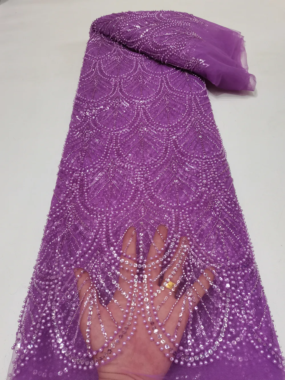 럭셔리 수제 구슬 레이스 직물 프랑스 웨딩 드레스 최신 나이지리아 자수 자수 자수와 스팽글 새로운 가격
