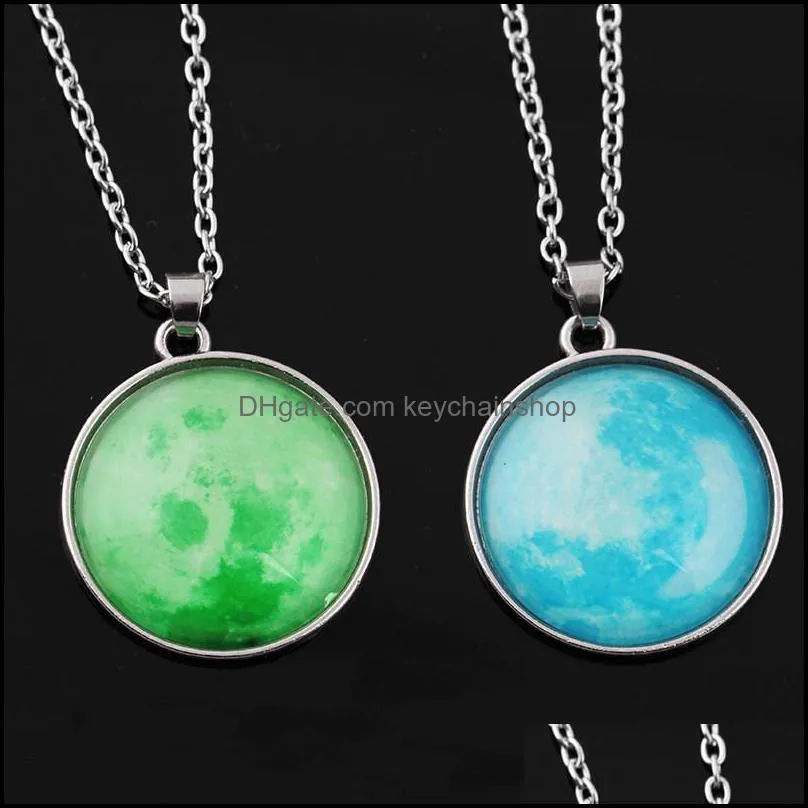 Galaxy Nebula Moon Luminous Pendant Necklaces 8 Colors Fashion Glass Cabochon Silver Chain Necklace Glow In The Dark Jewelry