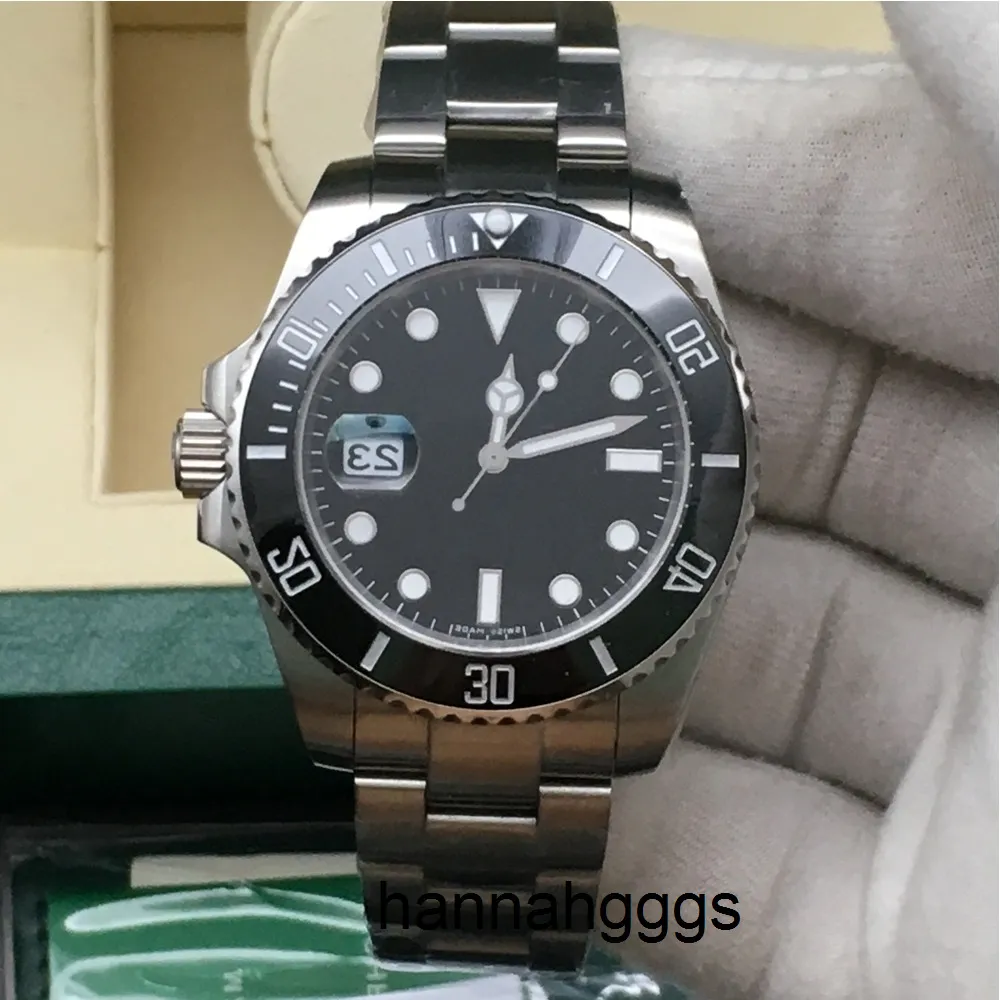 Gorące 4 kolory zegarki Sapphire czarna ceramiczna ramka ze stali nierdzewnej 40 mm 116610lv 116610ln 114060 Automatyczne mechaniczne na rękę 2W6J