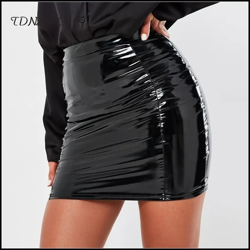 Black Latex Leather Mini Saia Mulheres Sexy Cintura Alta PVC S Curto Escritório Senhora Pu Skinny Lápis Bodycon Clubwear Custom 220322