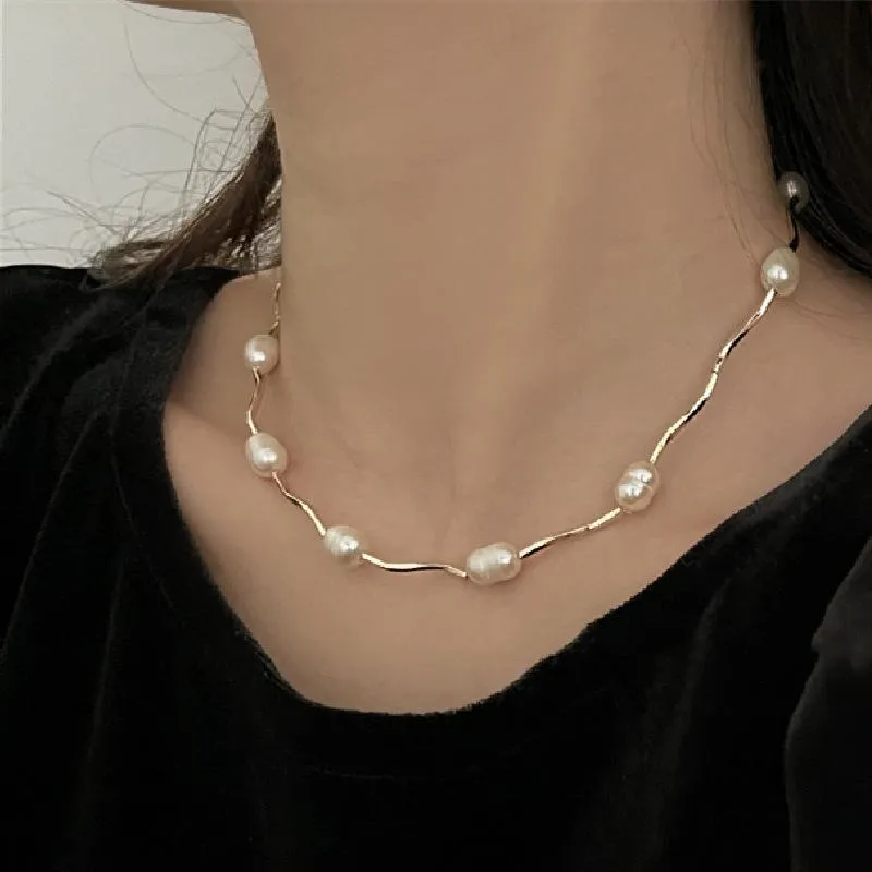 Kedjor barock stil oregelbunden sötvatten pärla chokers halsband för kvinnor mode smycken chocker krage fest tillbehörschän