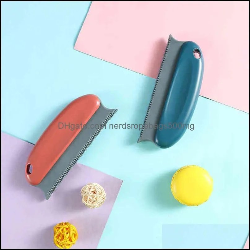 Portable Pet Hair Lint Remover Brushes Self Cleaning Slicker Dog Cat Undercoat Tangled Hairs Massages Pets Comb Improves SEAWAY