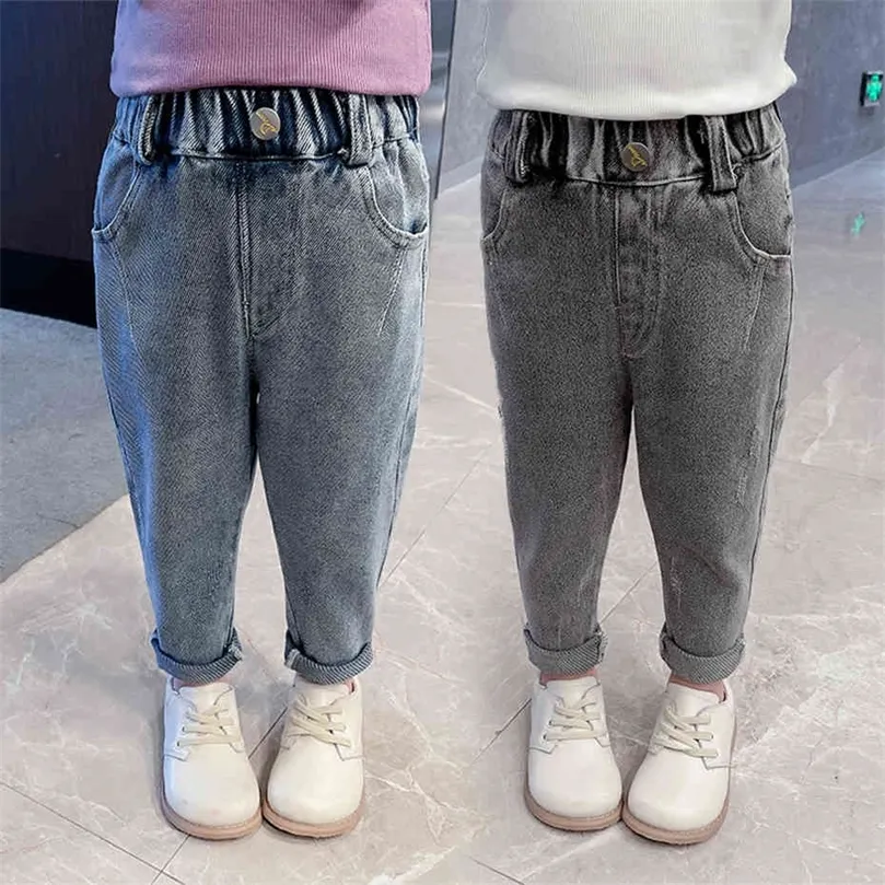 Filles Jeans Ripped Girl Jeans Printemps Automne Jeans pour enfants Filles Casual Style Baby Girl Vêtements 210412