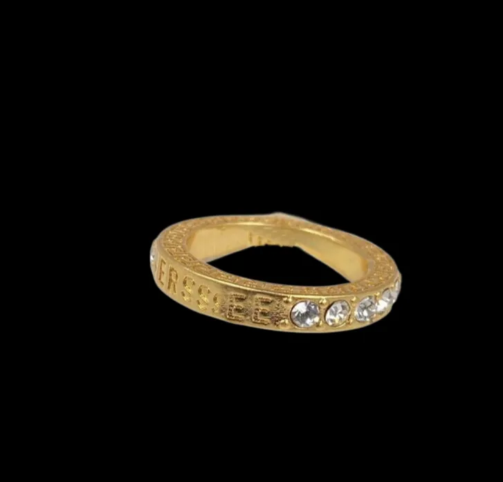 Mujeres clásicas Anillos de compromiso V letra Diamante Diseño Medusa Cabeza Retrato Grecia Meandro Patrón 18K Chapado en oro Medusas Anillo Diseñador Joyería DAF4