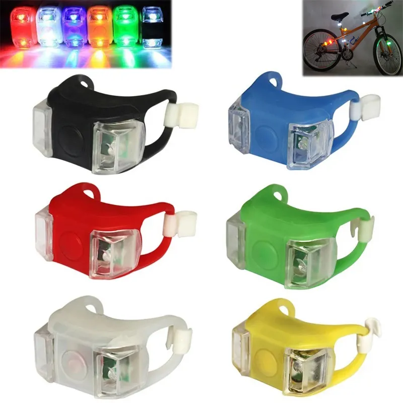 Fanale posteriore per bicicletta a forma di rana LED per bici in silicone Luce anteriore posteriore Impermeabile Lampade di avvertimento di sicurezza per ciclismo notturno Accessori per biciclette