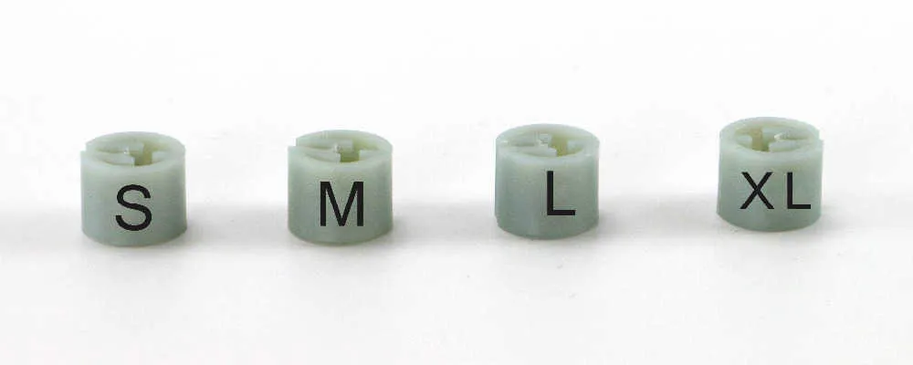 Cubos de tamanho limpo de plástico Cabides clássico tamanho quadrado marcador s / m / l / xl roupas cabide acessórios de tubos de etiqueta