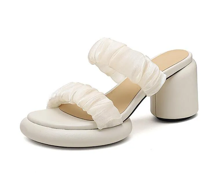 Plateforme Designer Femmes Mules Slippers Lazy Généreuse cuir chunky talon CM Simplicity Beach Shoes Open Toe Lady Loafer