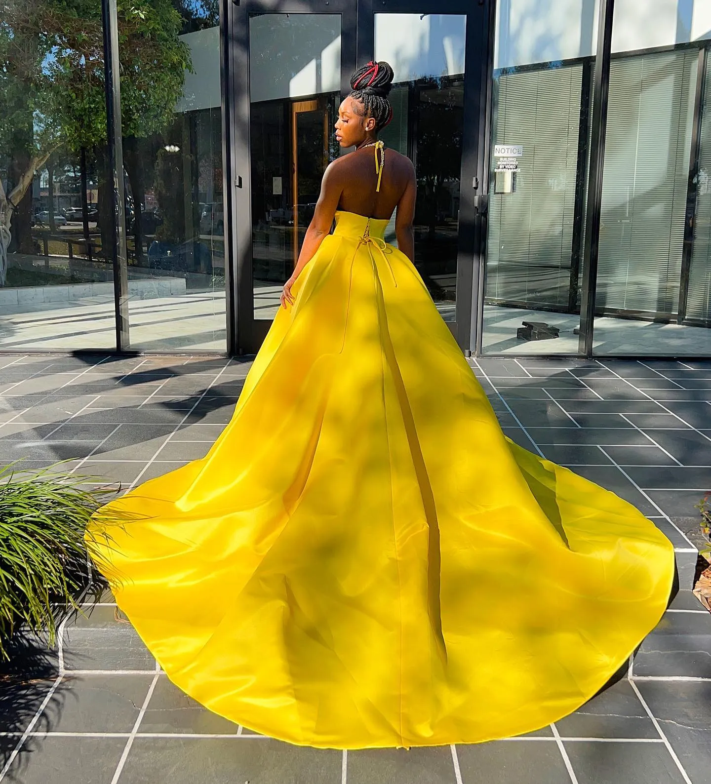 yellow prom dresses