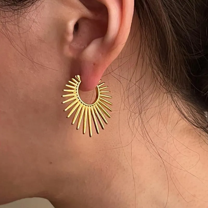 Boucles d'oreilles cerceau Huggie Spike soleil pour femmes ligne d'or géométrique Unique Cool bijoux Streetwear JewelryHoop