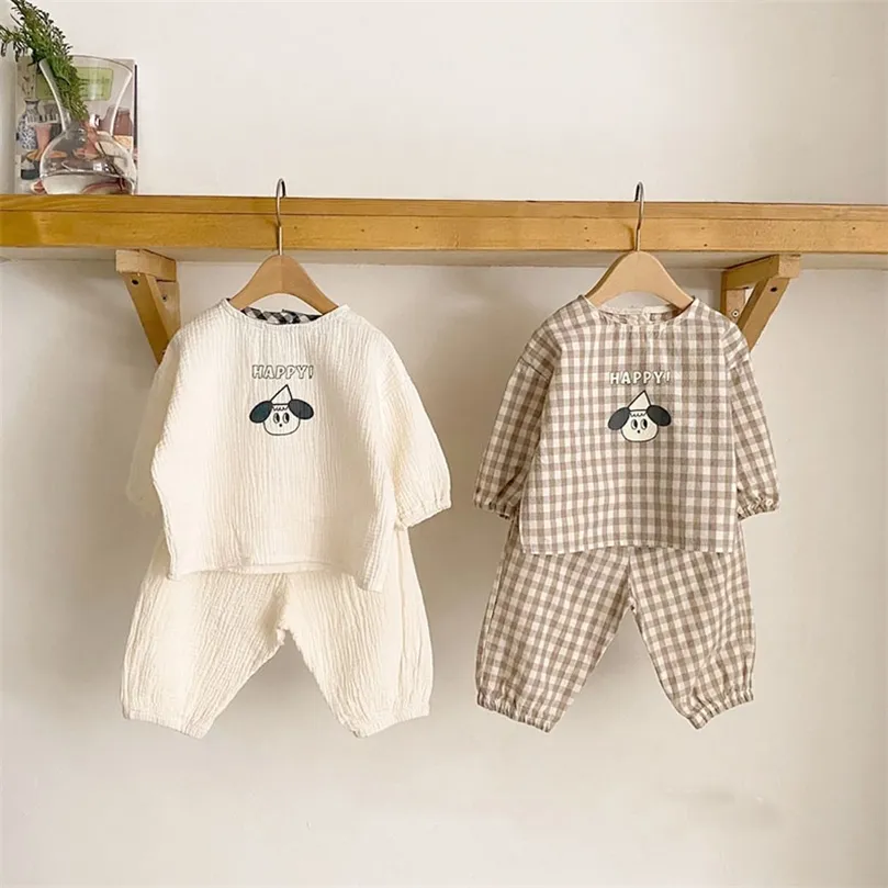 Baby Cotton Linen Clothes Set Plaid Cartoon Casual Tops   Pants 2st Baby Set Cute Boy Girls Bekväma spädbarnskläder 220509