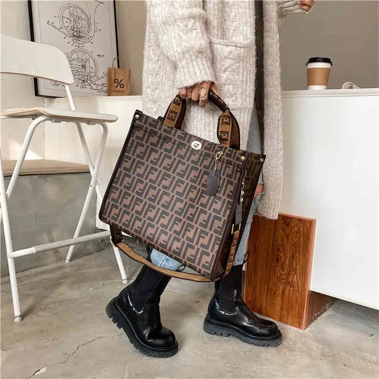 62% OFF trendy bags 2022 New Designer Handbags Luxury quality fashion atmosphere tote capacity Messenger single shoulder lattice