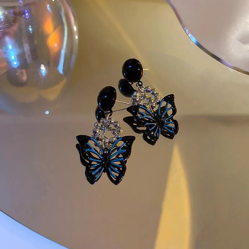 Ciondola il lampadario Orecchini pendenti a farfalla in acrilico nero cavo squisito Fashion Ladies 2022 Trend Personality JewelryDangle