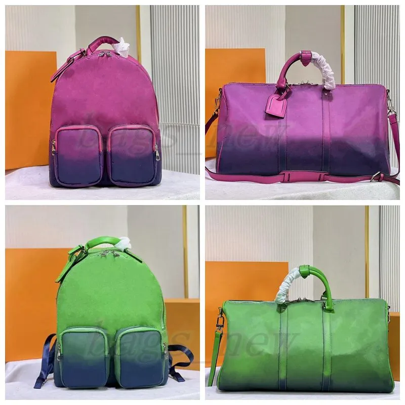 Klasik Kabartma Büyük Seyahat Çantası Yastık Duffle Bags Lüks Tasarımcı Bagaj Çanta Gerçek Deri Kapasite Kadın Erkek Spor Omuz Crossbody Totes