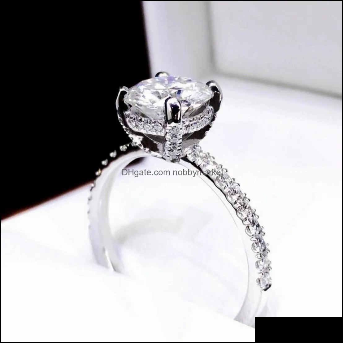 Solitaire 925 Sterling Silver 2Ct Cushion cut Diamond Wedding Engagement Rings For Women Fashion Ring finger Fine Jewelry Wholesale