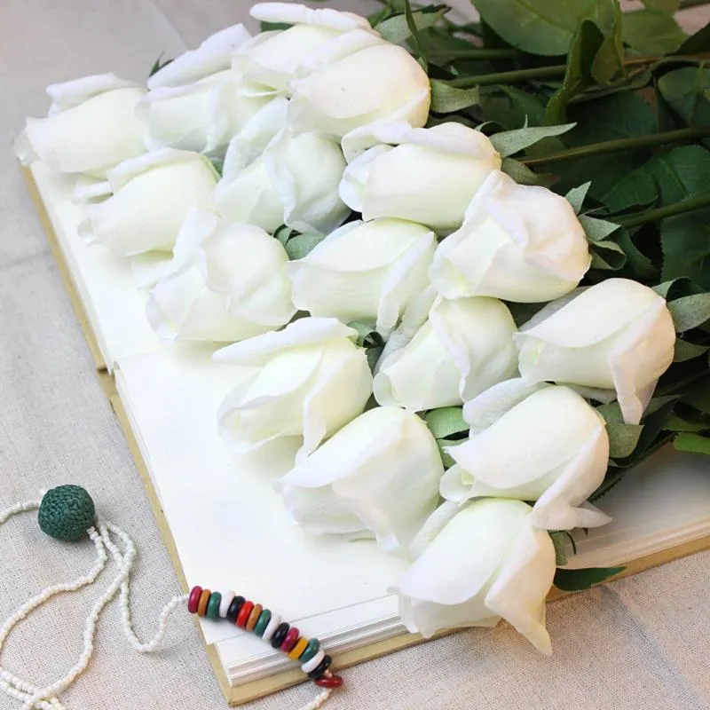 Dekoracyjne kwiaty wieńce Ceremonia ślubna dekoracja 20pcs/działka biała czerwony różowy plastikowy pączek róży sztuczny impreza kwiatowa przychylność el bankiet