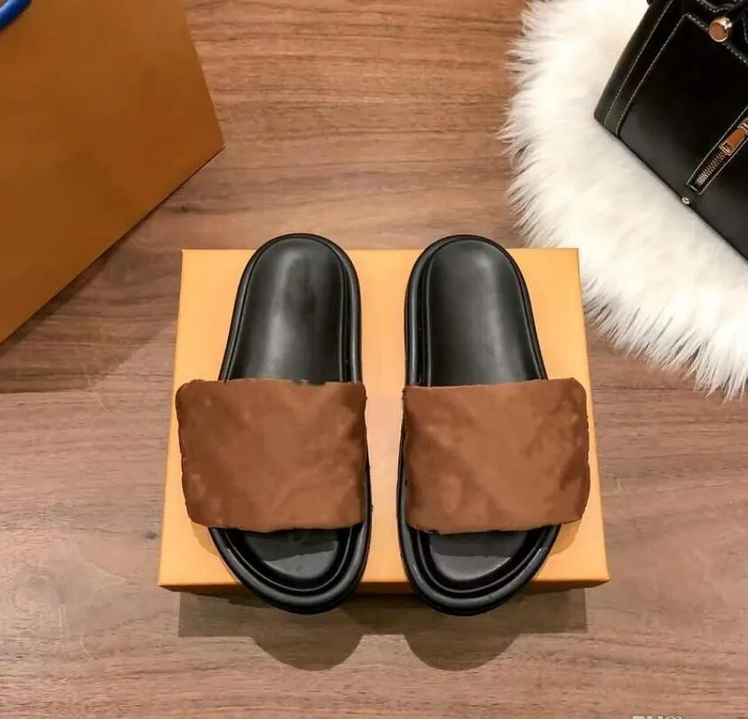 Дизайнерские женские тапочки Fashion Fashion New 2023 Slipperming Обувь кожаная сандалия закат резиновая подошва сандалии женские тапочки мужчины тапочки