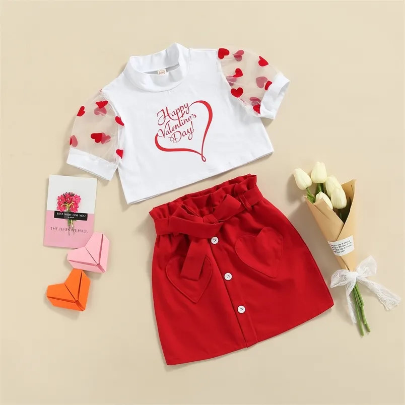 FOCUSNORM Valentines Days 2 7Y Kleinkind Mädchen 2-teiliges Kleidungsset Herz Buchstabe Mesh Puffärmel T-Shirts Schleife Rock 220620