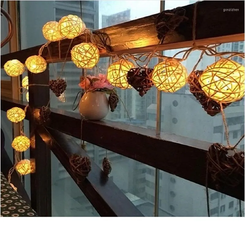 Strings Luzes de cordas LED Rattan Ball Garlands Decoração de festas de casamento de férias USB / Bateria de Christmas Fairy Light Outdoor 5mled