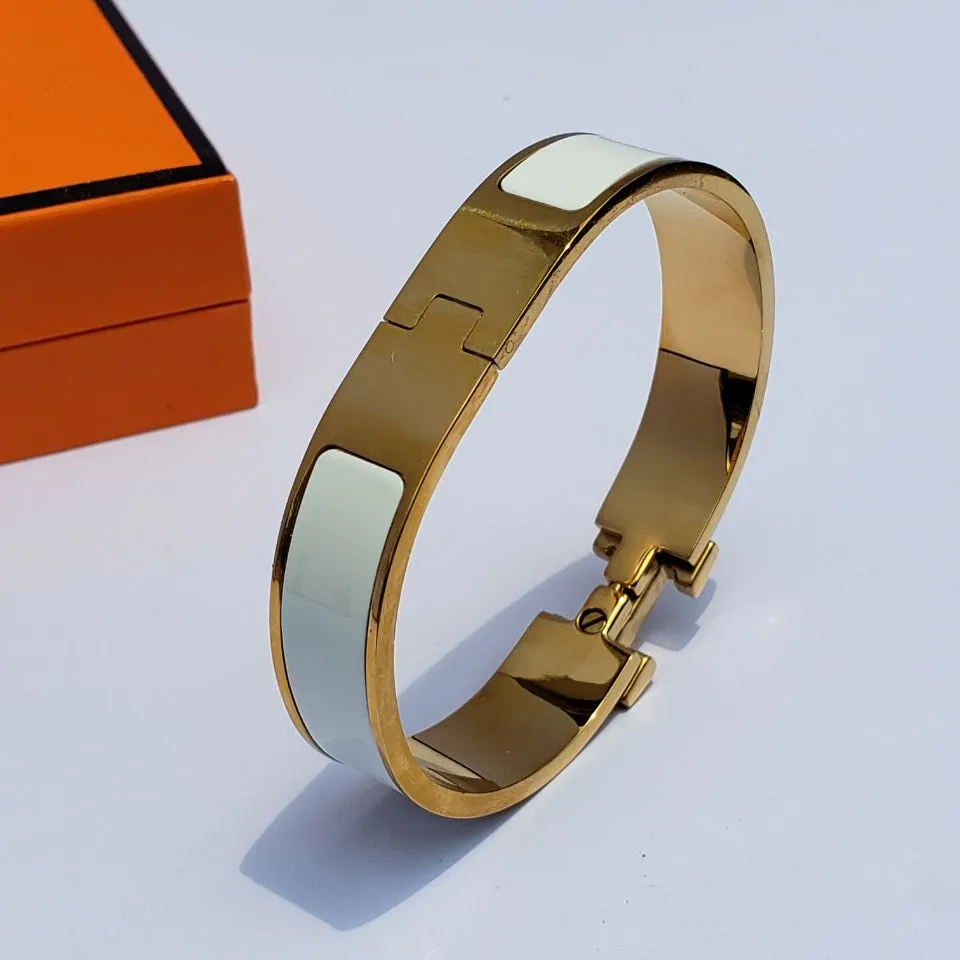 2022 Nieuwe Hoge Kwaliteit Designer Armbanden Voor Mannen En Vrouwen Rvs Paar Armband Mode-sieraden Valentijnsdag Cadeau Qq