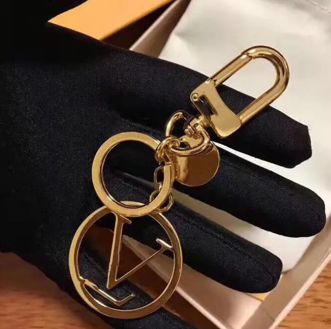 Anahtar halka anahtar zincirleri stereo astronot viutonity alan harfleri yuvarlak kart moda metal anahtar zinciri kolye aksesuarları orijinal ambalaj lvs