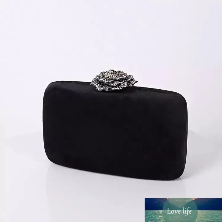 Velvet Clutch Evening Bag For Women Designer Purse and Handbag Diamond Flower Lock Elegant Evening Bags Wedding Clutch