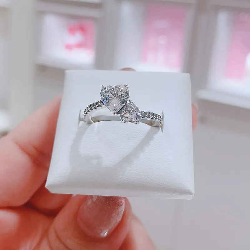 925 スターリングシルバーダブルハートスパークリングクリア Cz リングフィットパンドラジュエリー婚約結婚式愛好家ファッションリング