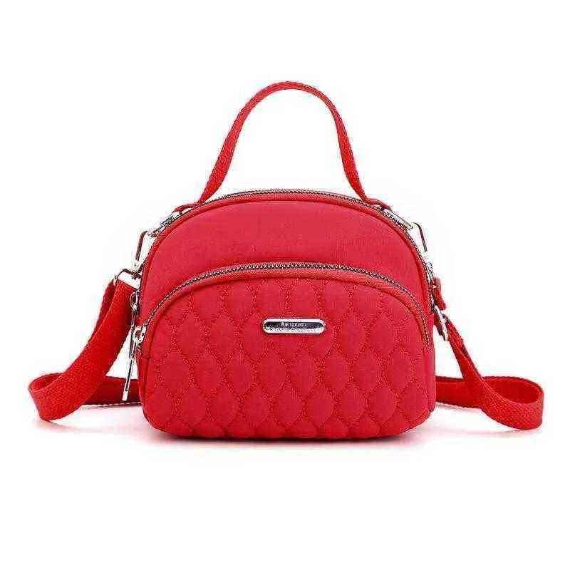 Women Luxury Designer Shoulder Bag 2021 New Trendy Fashion Ladies Nylon Crossbody Bag For Women Handbag Tote