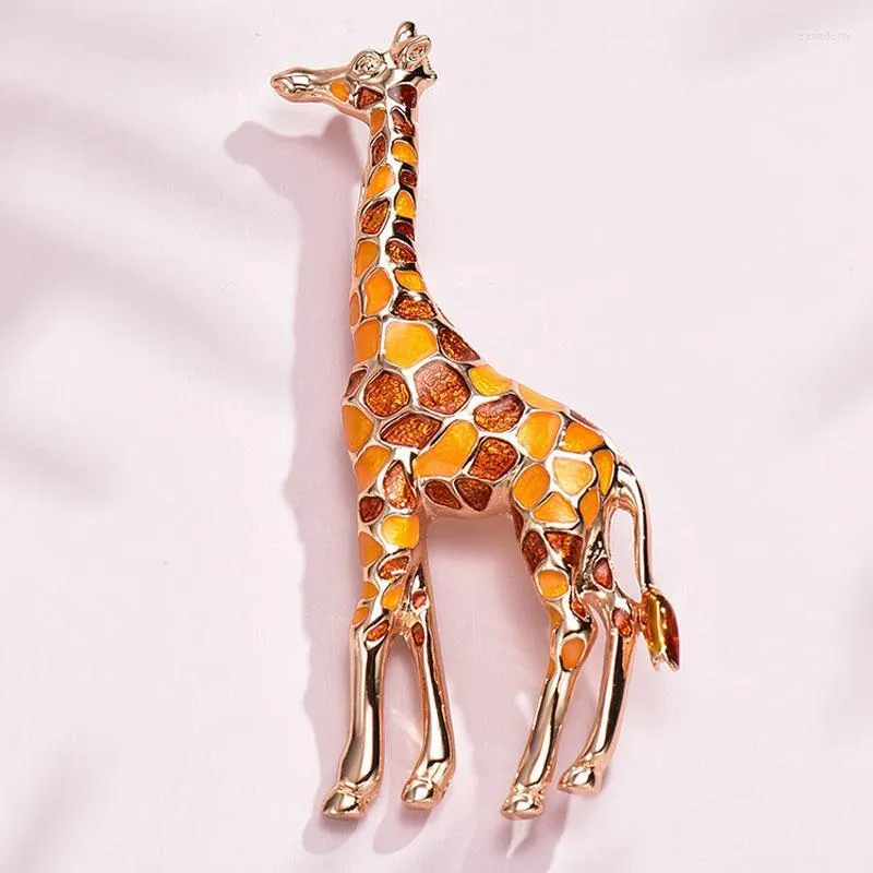 Pins Broschen Nette Giraffe Brosche Weibliche Accessoires Tier Pin Schnalle Frau Anzug Mantel Seau22