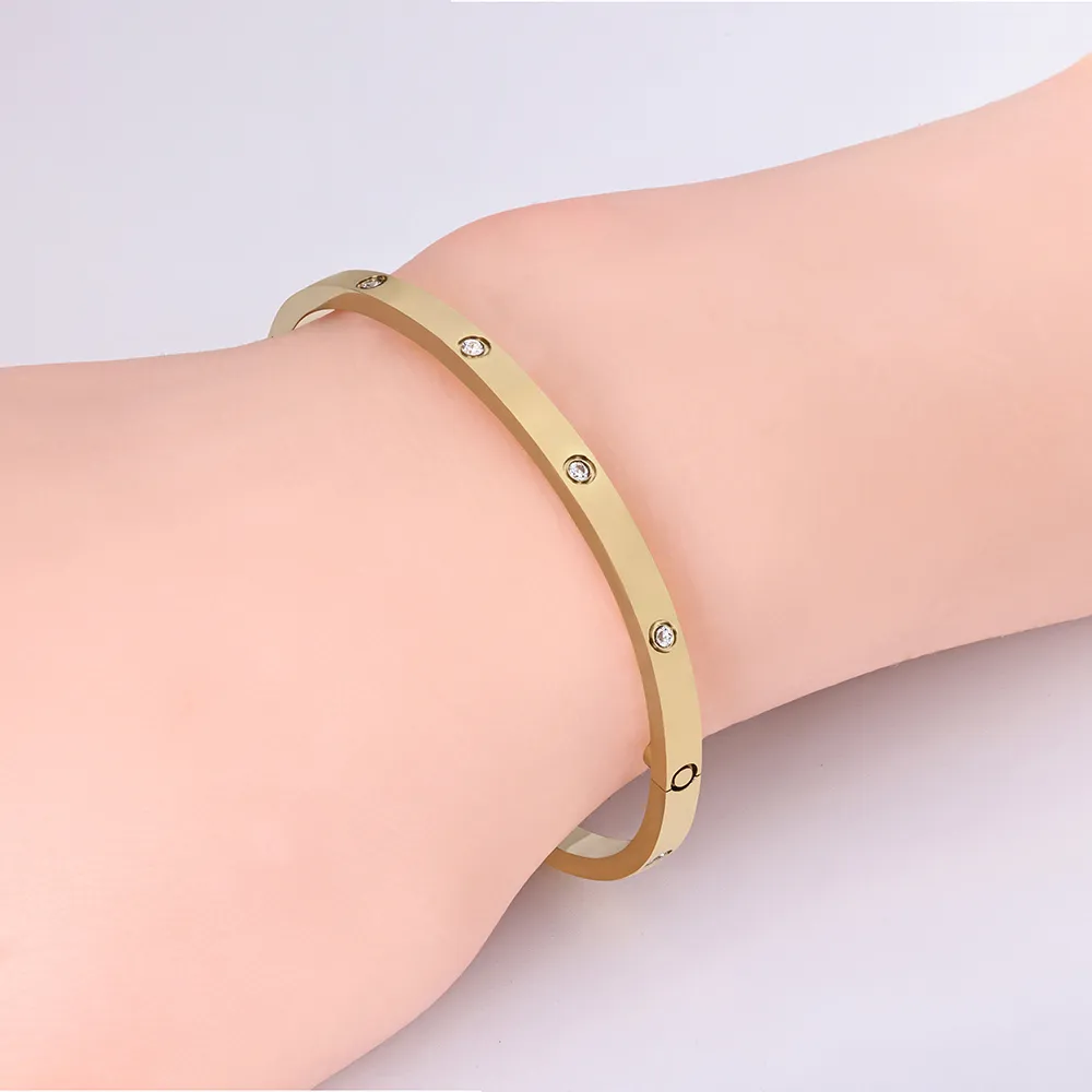Cartier love sales bracelet aaa