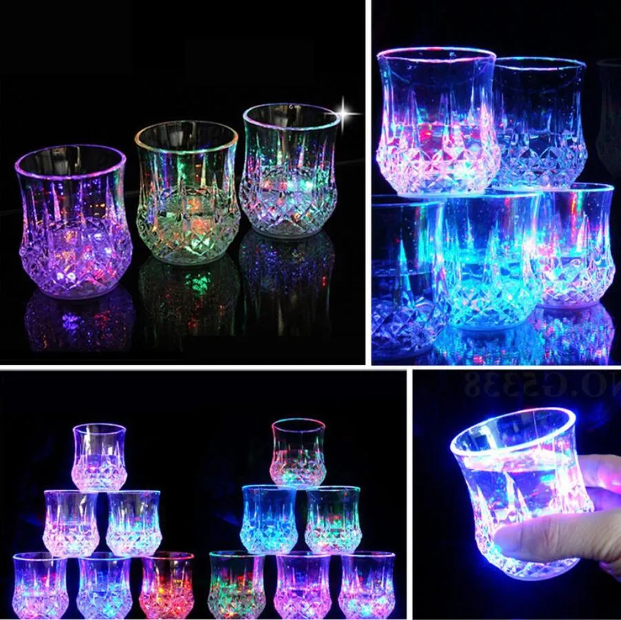 Copos de vinho LED Plashing Color Alterar água ativada Light Up Beer Whisky 200ml Drink Copo Design Design Drink Coquetty Glass Cocktail Rodty