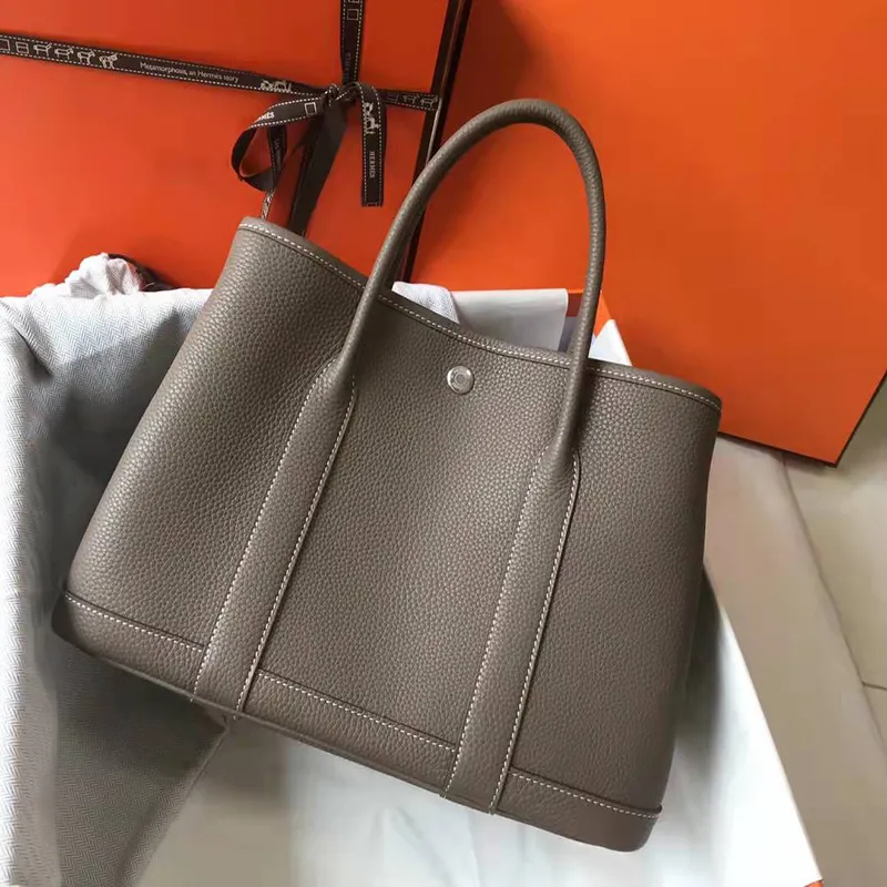 Genuine Leather Designer Tote Bag For Women Casual Bucket Handbag With HAsp Closure Red Brown Grey White Black From Supdesignershandbags 382.39 DHgate.Com