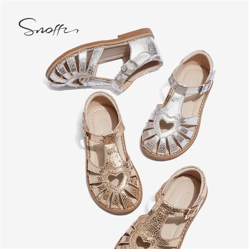 Sandals in pelle autentica Sandali per bambini Scarpe estive Scarpe per bambini Hollow Heart For Girls Flat Sandal Princess KS604 220527