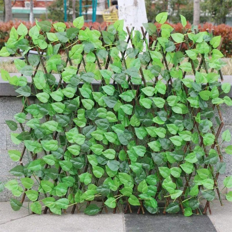 装飾的な花の花輪シミュレーションフェンス人工緑の葉の家の庭の庭の装飾木製クライミングフレーム植物装飾decoratived