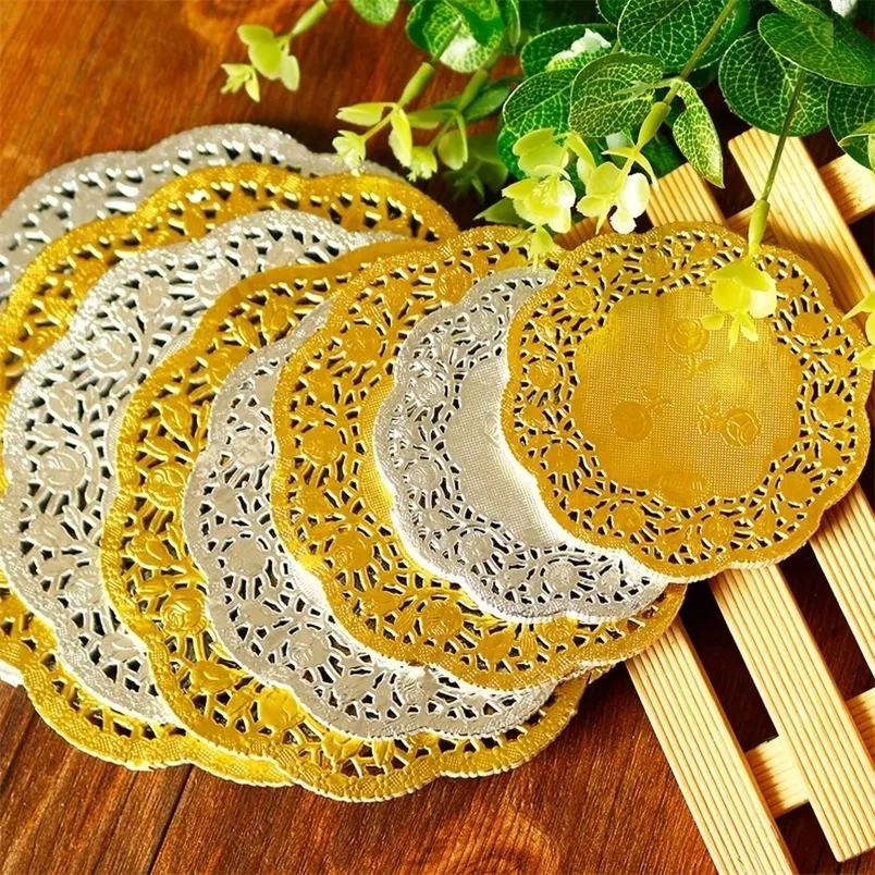 50 100 200pcs Round Paper Doilies Golden Silver Lace Doily Party Decorative Tableware Placemats Mats Table Decoration 220627