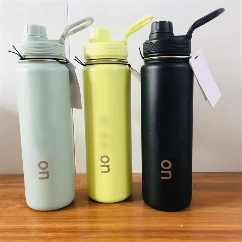 LL Water Bottle Vacuum Yoga Fitness Bottles Simple Pure Color Straws Stainless Steel Insulated Tumbler Mug Cups with Lid Thermal Insulation Gift Cup 710ML