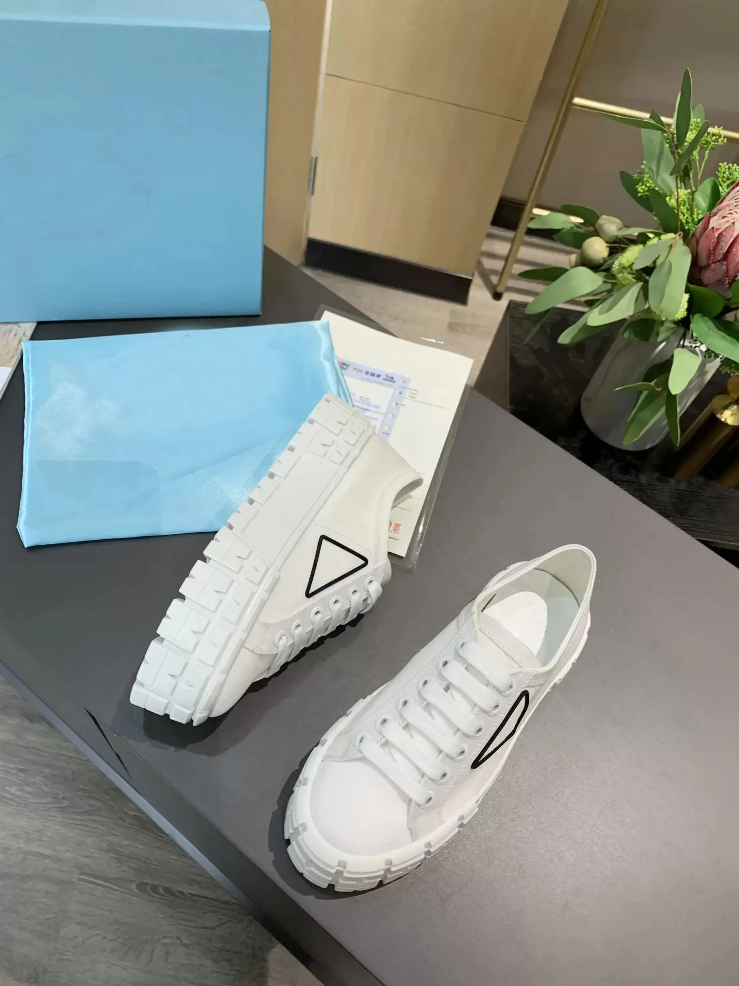 Replica dolce and gabbana womens best sale shoes