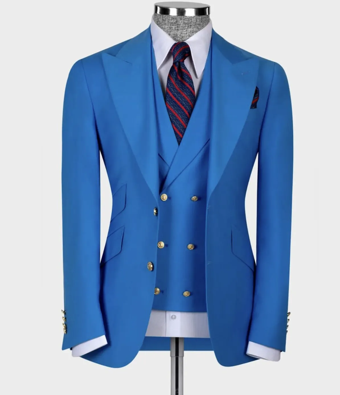 2023 New Blue Wedding Tuxedos Groom Wear Mens Suits Slim Fit Peaked Lapel Prom BestMan Groomsmen Blazer Designs 3 Piece Set Jacket Vest and Pants Custom Made