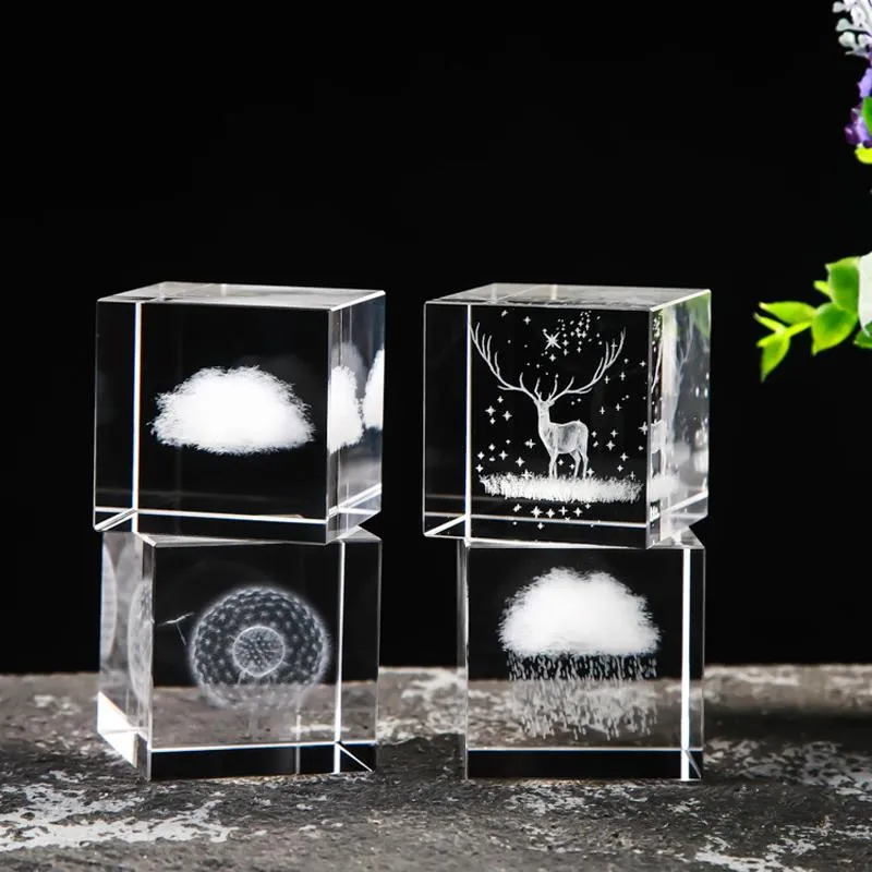 Objets décoratifs Figurines 40-80 mm Crystal Cube Rain Clouds Raindrop Ornements créatif Décoration de bureau pour le bureau à domicile Vale