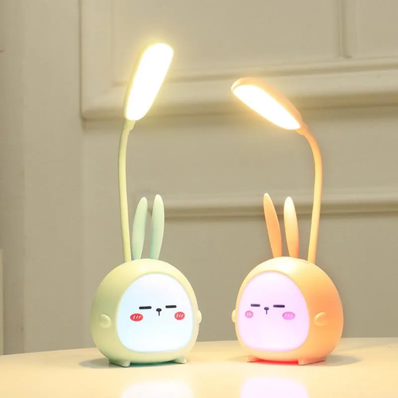 Bordslampor Portable Cartoon Desk Lamp USB Laddar Fällbar ljus LED -nattbarn som läser Eye Protective Colorful Lightable Tablebleable