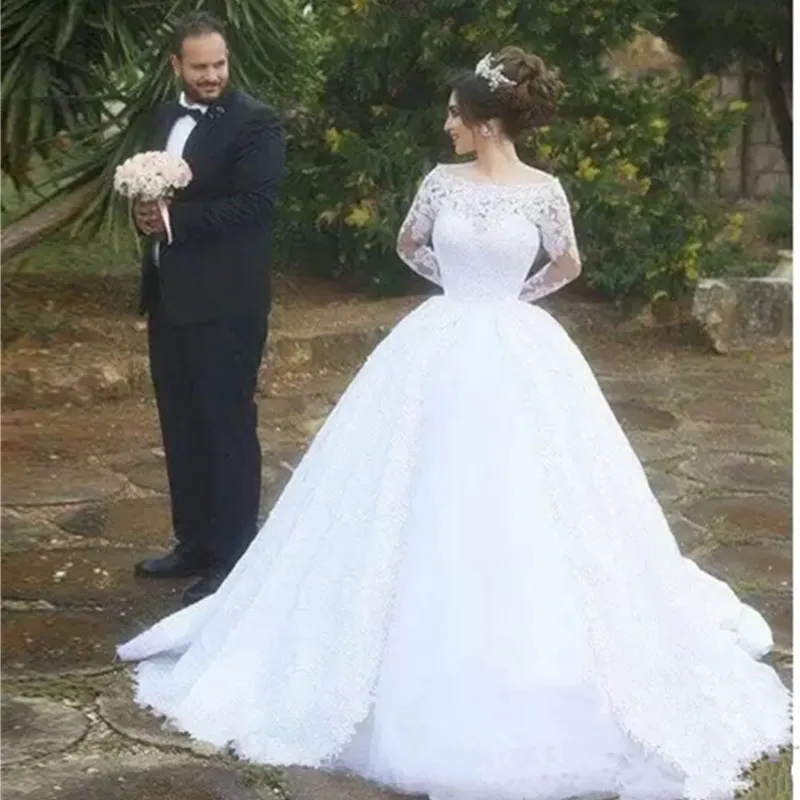 Nouvelle robe de mariée taille plus sur l'épaule dentelle robes de mariée formelles robes de mariée à manches longues robe de bal arabe robe de mariée blanche