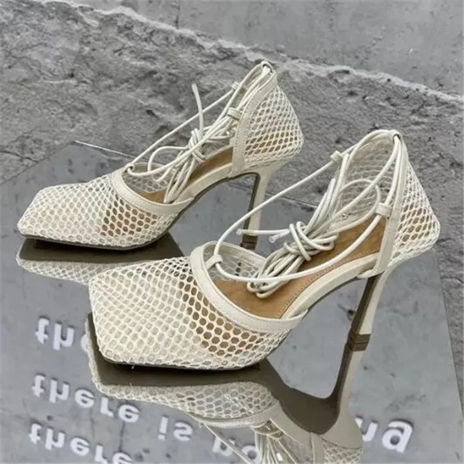 Najnowszy moda damska sandały sandały pompy żeński square toe wysoki obcas koronki w górę krzyż wiązany stiletto puste sukienki buty plus rozmiar 35-43