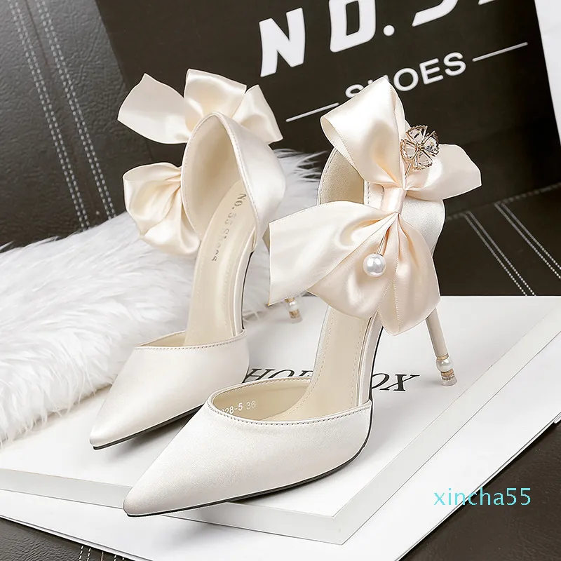 Sexy femmes chaussures femme pompes chaussures de mariage talons de mariée talons de mariage chaussures de mariée blanc Stiletto sandale femme chaussures à talons hauts