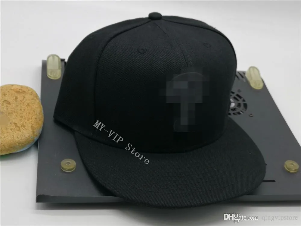 Novo 2021 bonés ajustados letra p todos os chapéus de tamanho preto cor hip hop bonés de beisebol preto adulto pico plano homens mulheres vermelho completo fechado gorra