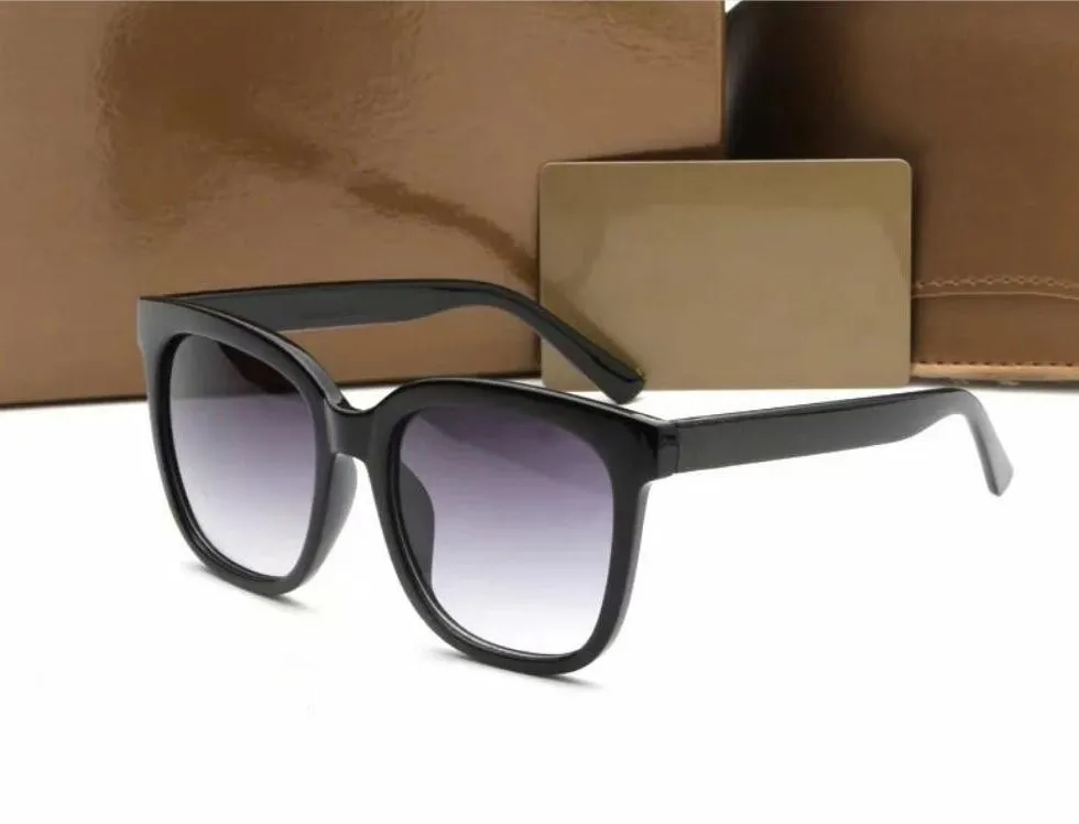 1 pcs moda óculos de sol óculos óculos desenhista homens mulheres casos de metal preto quadro escuro de 50mm lentes para