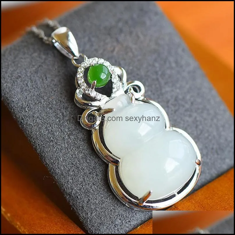 Natural Green Hetian Jade Gourd Pendant Silver Necklace Chinese Carved Charm Jewelry Fashion Amulet For Women Lucky Gifts 1290 Q2