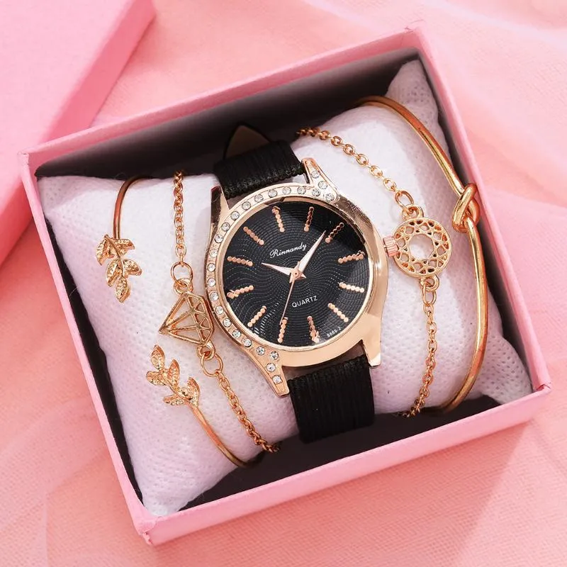 Wristwatches Fashion Women Watches Luxury Quartz Ladies Watch Leather Strap Diamond Dial Dress Casual Wristwatch Gift Female Relogio Feminin