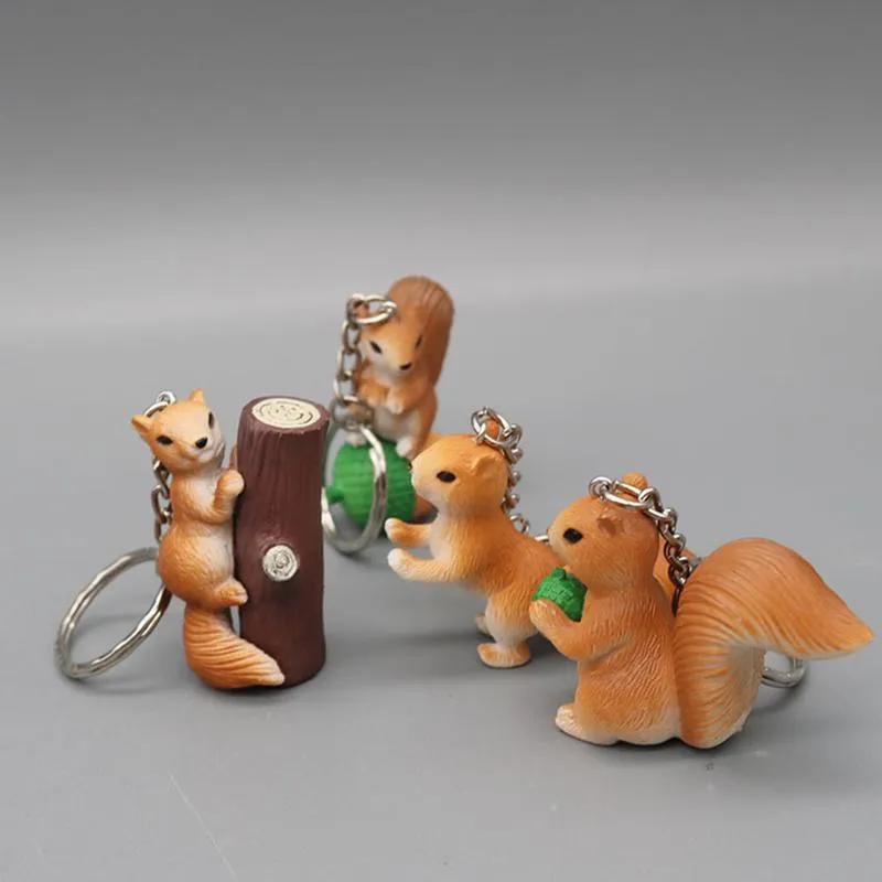 Keychains A Set Of 4 Pieces 2 Colors Cute Squirrel Doll Keychain Small Animal Men And Women Bag Pendant Accessory Zoo