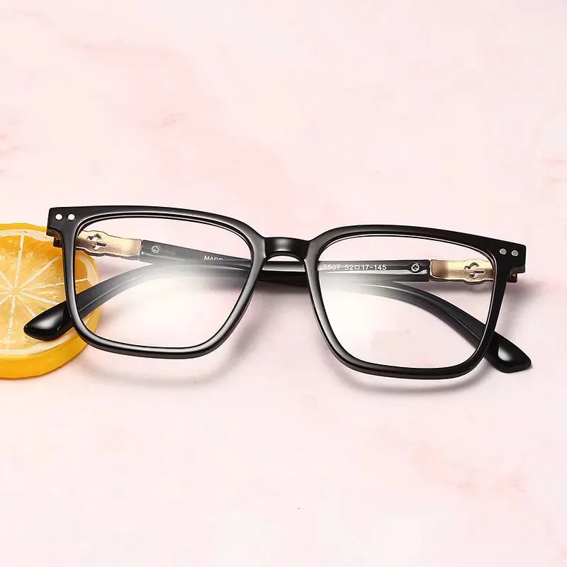 2022 g 디자이너 선글라스 여성 안경 야외 음영 PC 프레임 패션 클래식 레이디 선 유리 여성 고급 선글라스 고글 비치를위한 거울