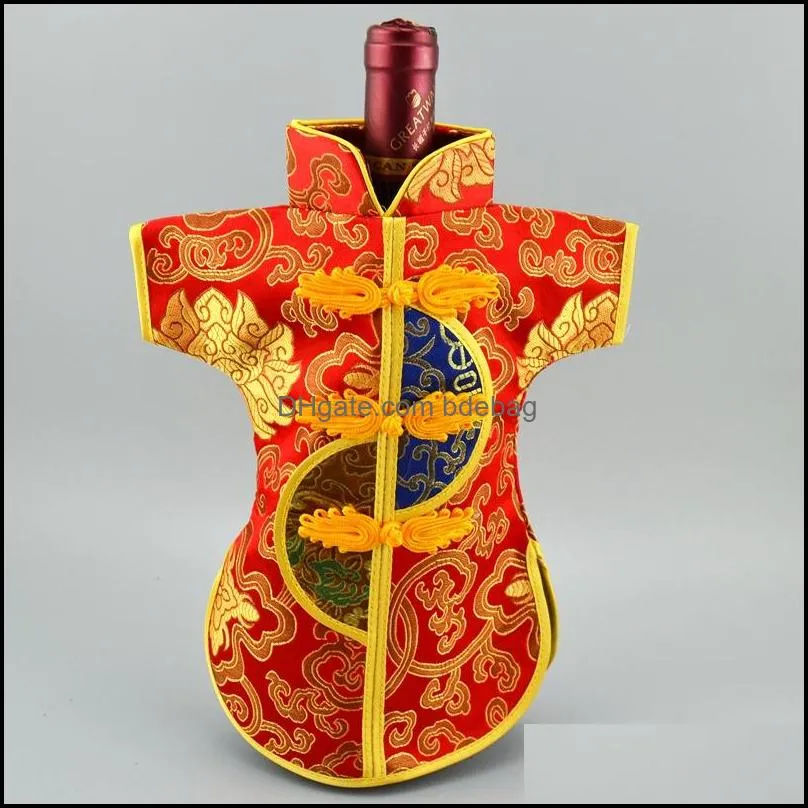 Vintage Chinese knot Christmas Wine Bottle Bag Dining Table Decoration Wine Cover Bottle Packaging Bags Silk Brocade Pouch fit 750ml