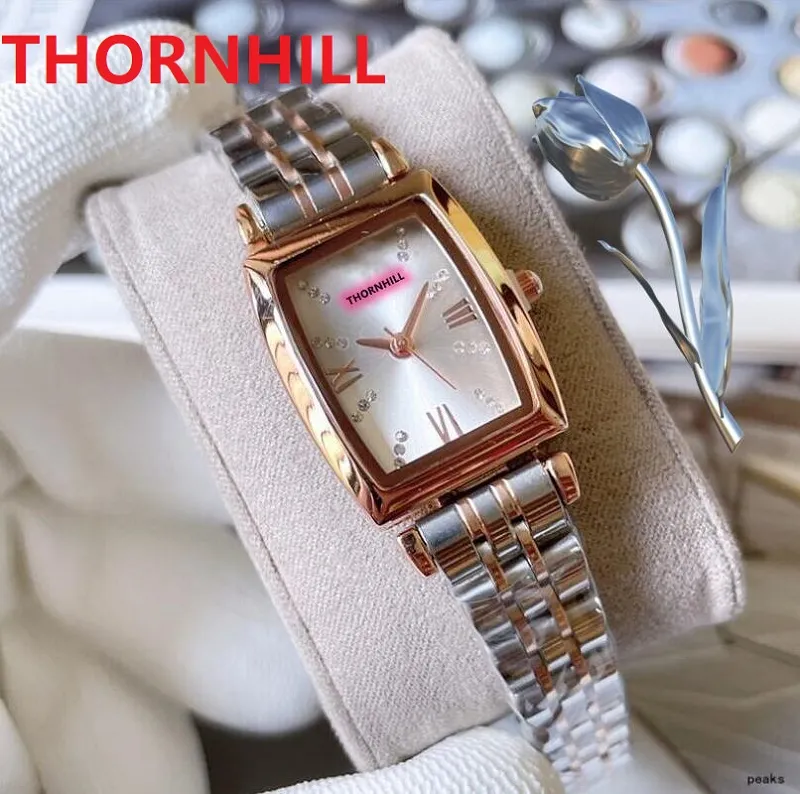 Top Modell Full Rostfritt Stål Diamanter Klockor 26mm Kvinnor Quartz Movement Classic Wristwatches Toppkvalitet Sapphire Super Clock Factory Montre de Luxe